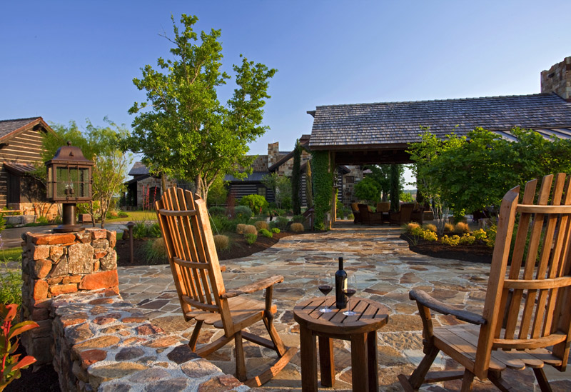 golf clubhouse outdoor terrace